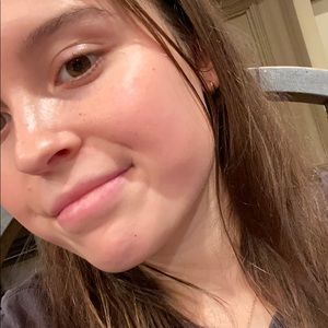 Meet your Posher, Hailey